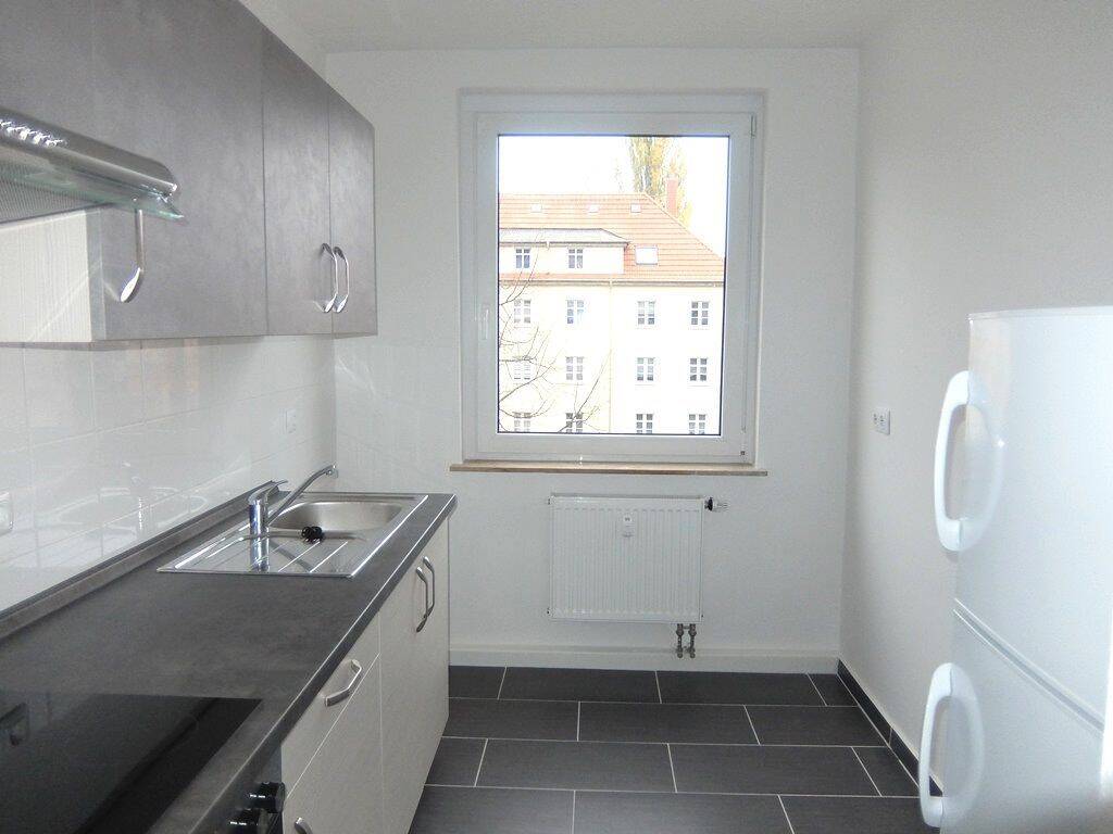 +++ 2-Zimmer-Wohnung zum Wohlfühlen mit Einbauküche – Chemnitz – Vorschaubild 5