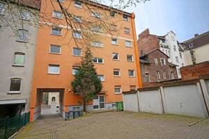 3-ZIMMER-WOHNUNG IN ZENTRALER LAGE IN KASSEL WEHLHEIDEN mit Balkon und eigenem PKW-Abstellplatz
