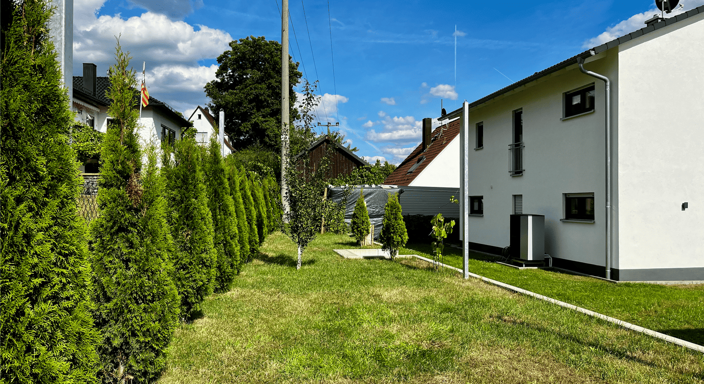 Neuwertiges Einfamilienhaus (Bj. 2021) mit PV-Anlage, Batteriespeicher & hochwertiger Ausstattung – Nürnberg – Vorschaubild 9