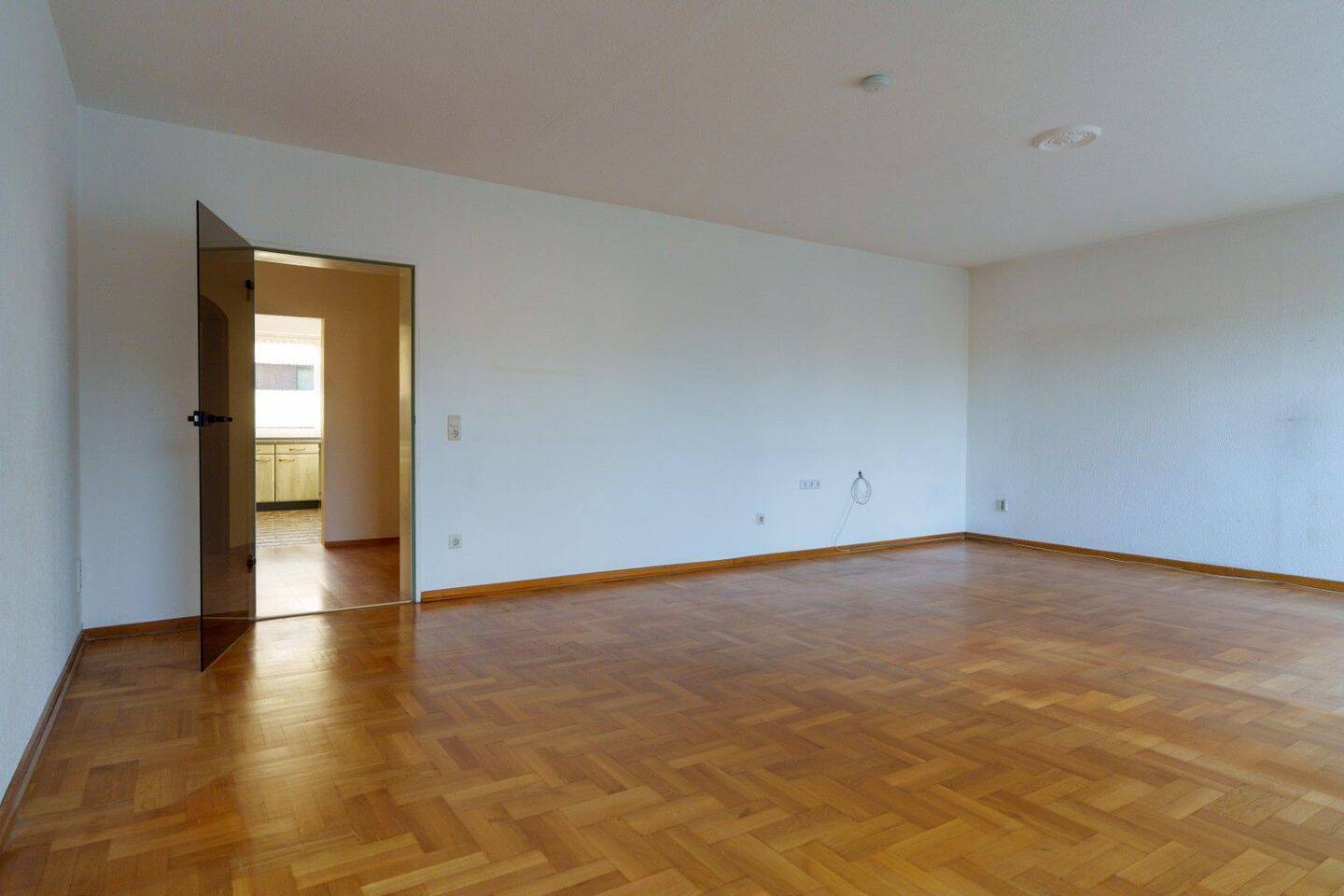 Glücksgriff! Heisinger Oberdorf. Bildschöne Wohnung. Ruhige Waldnähe. Balkon & Parkett. TG-Platz möglich. – Essen – Vorschaubild 7