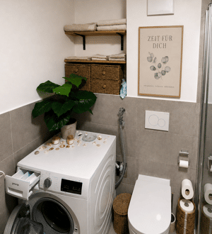 Modernes Wohnen auf zwei Ebenen – Maisonette mit Galerie und sonnigem Balkon in der Kelheimer Altstadt – 93309 Kelheim – Vorschaubild 7