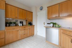 Großzügiges, gepflegtes Zweifamilienhaus auf zwei Ebenen mit Gartenidylle, Terrasse und Garage – 55129 Mainz – Vorschaubild 6