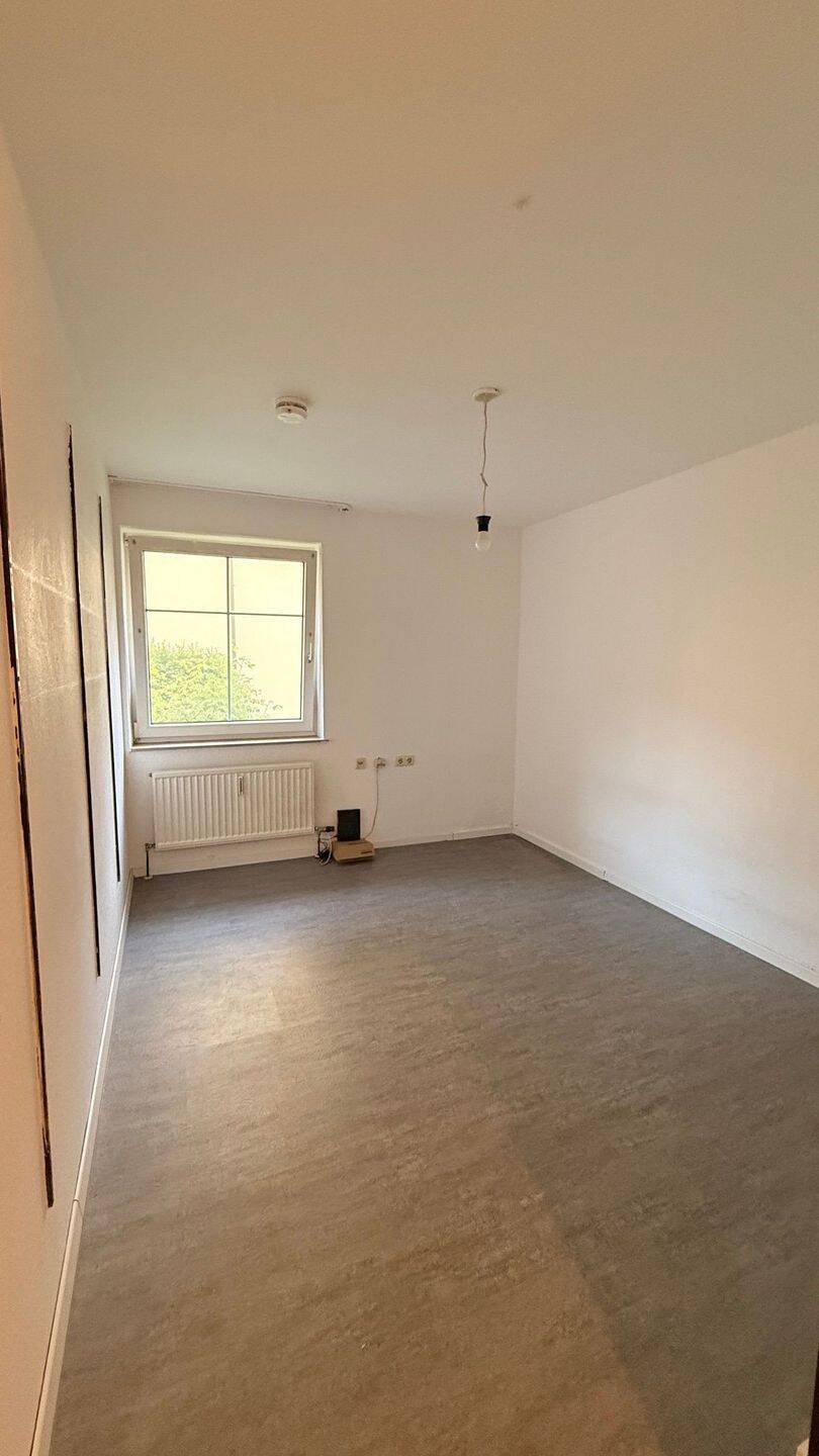 Kleine 1-ZW IN DER INNENSTADT ZU VERMIETEN – Erlangen – Vorschaubild 5