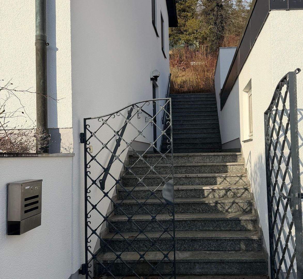 Einfamilienhaus in ruhiger Lage – Nittendorf – Vorschaubild 2