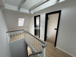 antaris Immobilien GmbH ** Familienglück auf vier Ebenen - hochwertig saniert in 2025 ** – 99092 Erfurt – Vorschaubild 5