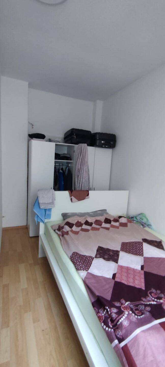 N- St. Johannis - Kapitalanlage in begehrter Lage - renovierungsbed. 1-Zimmerwohnung mit möblierter Kochniesche – Nürnberg – Vorschaubild 4