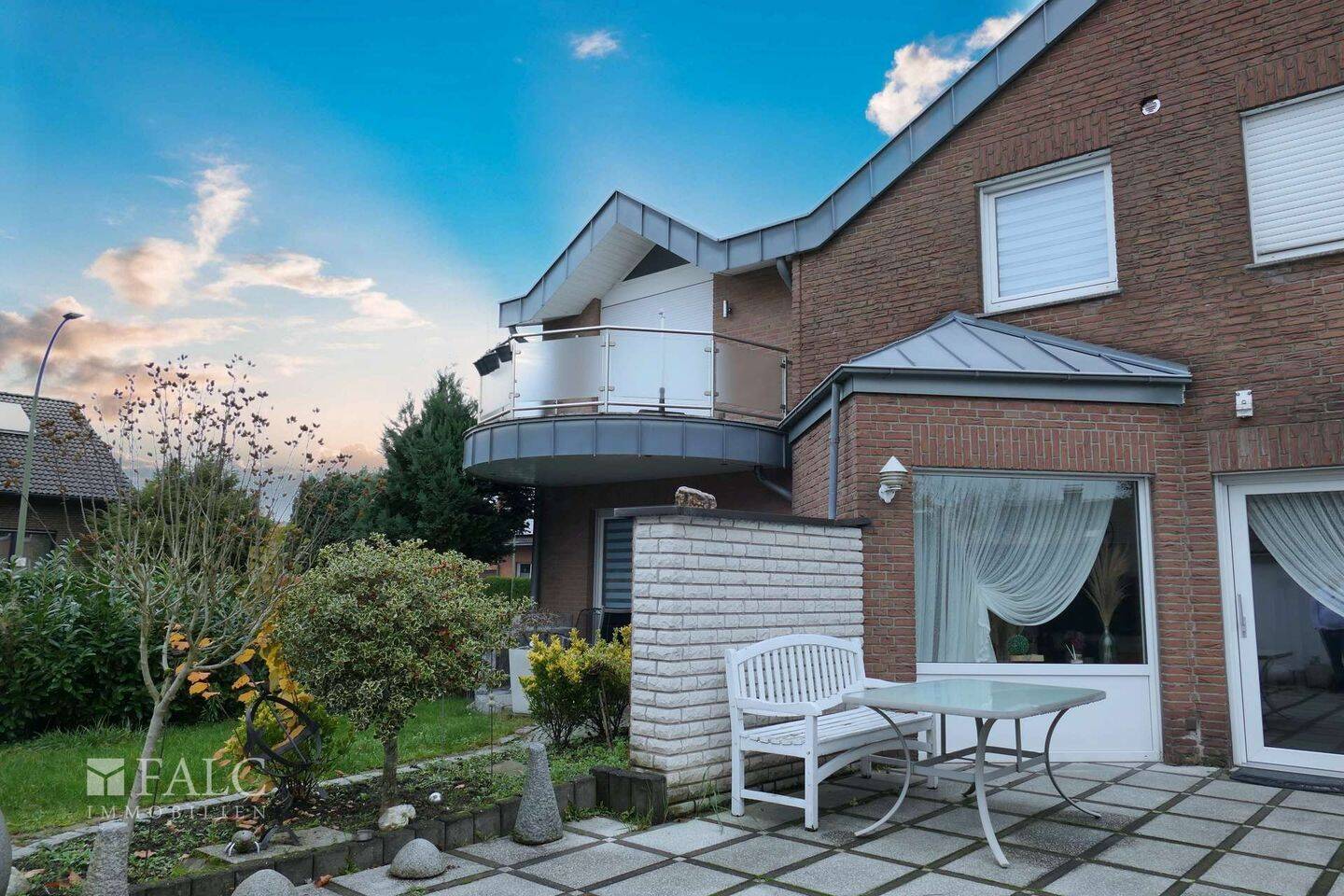 REDUZIERT! Viel Platz für die ganze Familie - Modernes Haus mit Einliegerwohnung – Hamm – Vorschaubild 3
