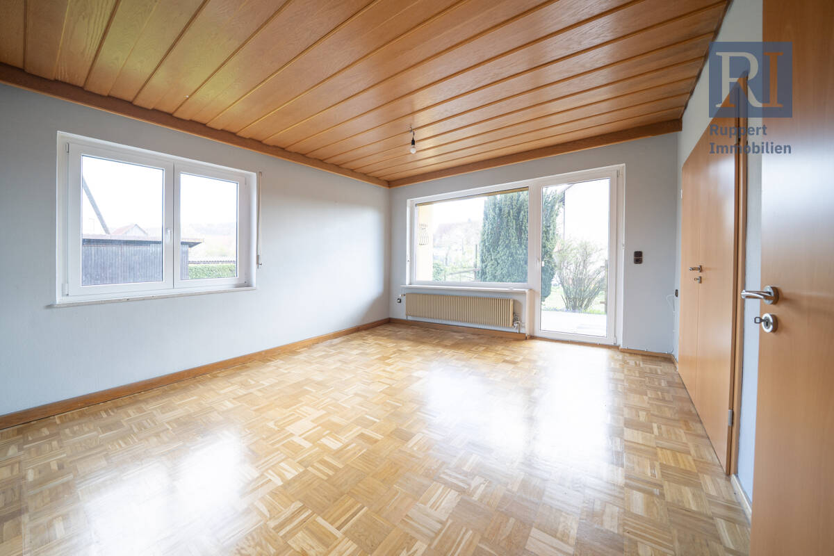 Zweifamilienhaus | leerstehend | Doppelgarage | 1.085 m² | Abtswind – Abtswind – Vorschaubild 6