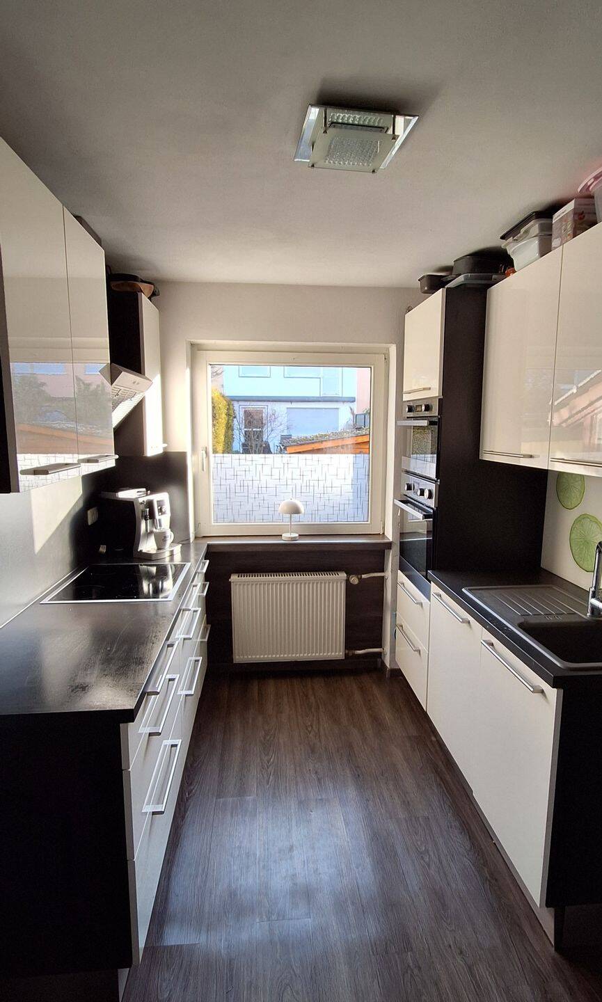 Bezugsfertiges charmantes Reihenhaus mit moderner EBK und Garage – Schwanstetten – Vorschaubild 6