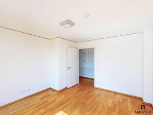 Urbanes Wohnen: 3-Zimmer-Wohnung mit Ausblick – 60311 Frankfurt am Main – Vorschaubild 6