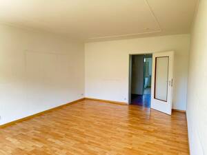 Charmante 3-Zimmer-Wohnung mit Balkon, Stellplatz und Kellerabteil in Würzburg – 97076 Würzburg – Vorschaubild 9