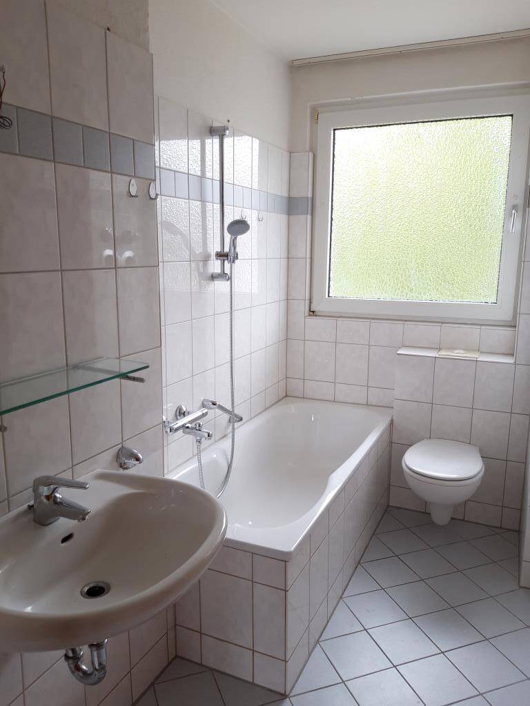 Bei VIVAWEST die Sonnenstrahlen auf dem eigenen Balkon genießen. – Gelsenkirchen – Vorschaubild 6