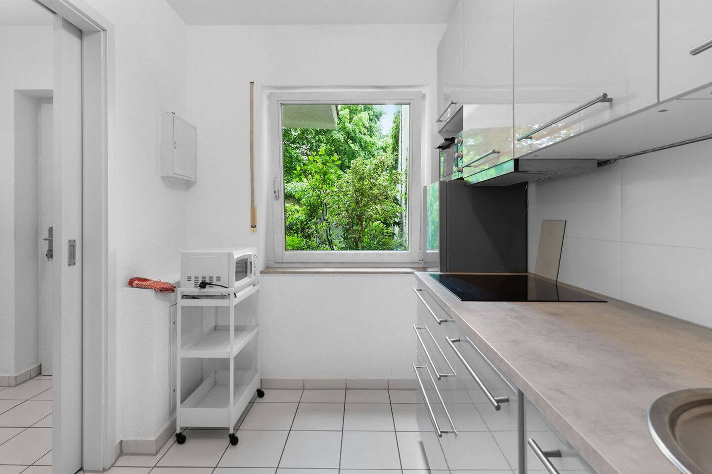 Stilvolle Gartenwohnung mit großer Terrasse fußläufig zum Hackeschen Markt am Krausnickpark – Berlin – Vorschaubild 7