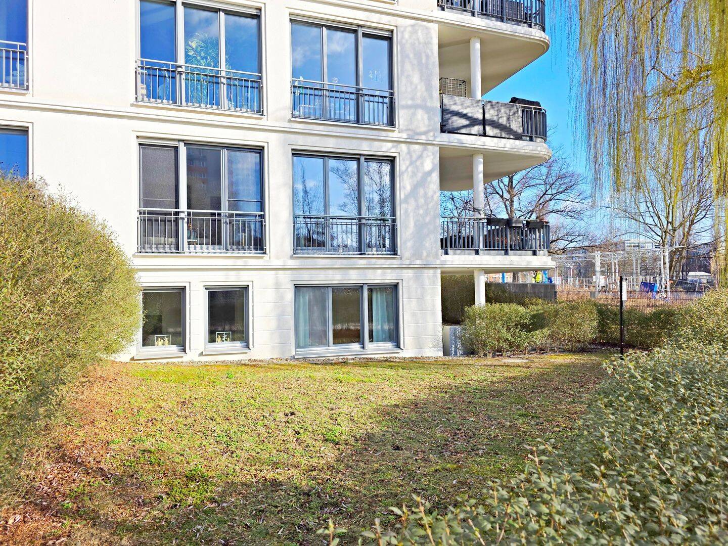Barrierefreie 2-Zimmer-Garten-Wohnung mit Wasserblick in Charlottenburg!!! – Berlin – Vorschaubild 7