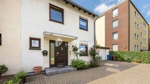 Zukunftssicher wohnen: Ihr neues Familiendomizil mit moderner Technik, Garage, Garten & Terrasse – 51371 Leverkusen – Vorschaubild 2