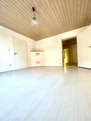 MAIER - Flexibles Wohnen am Regen: freie 2- bis 3-Zimmer-Wohnung mit TG! – 93059 Regensburg – Vorschaubild 9