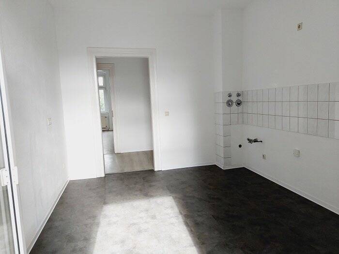 Wohnungen Sie bei uns und wir machen es schick für Sie – Chemnitz – Vorschaubild 2