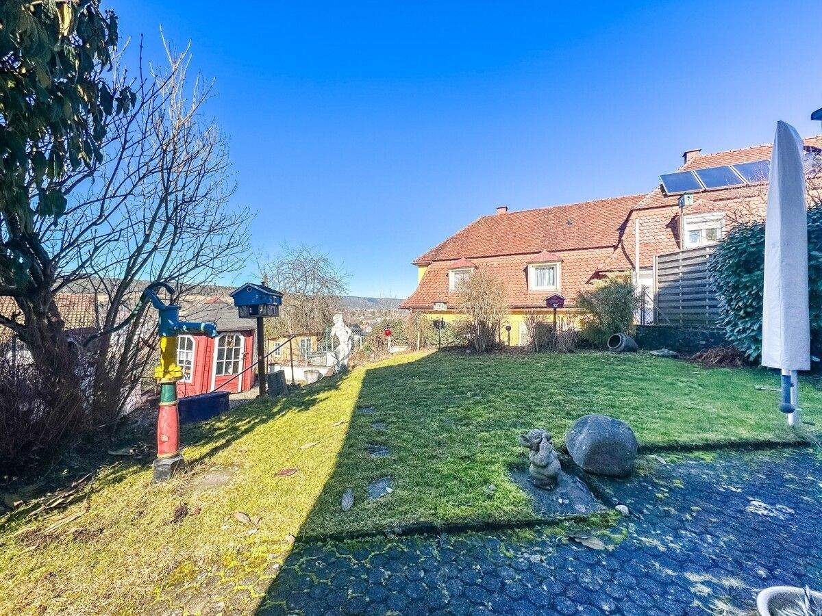 Charmante Doppelhaushälfte mit Gewölbekeller und Garten! – Tuttlingen – Vorschaubild 4