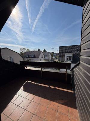 Sonnige und ruhige 3 Raum Wohnung mit charmanter Süd-Terrasse – 80935 München – Vorschaubild 3