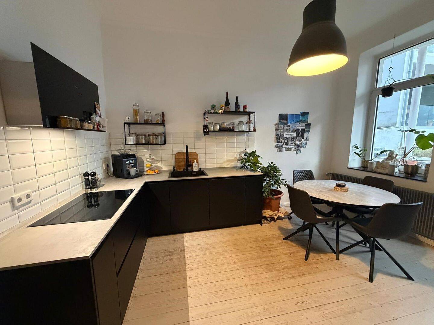 Stilvolle Eigentumswohnung mit Altbaucharakter in Innenstadtlage – Bielefeld – Vorschaubild 4