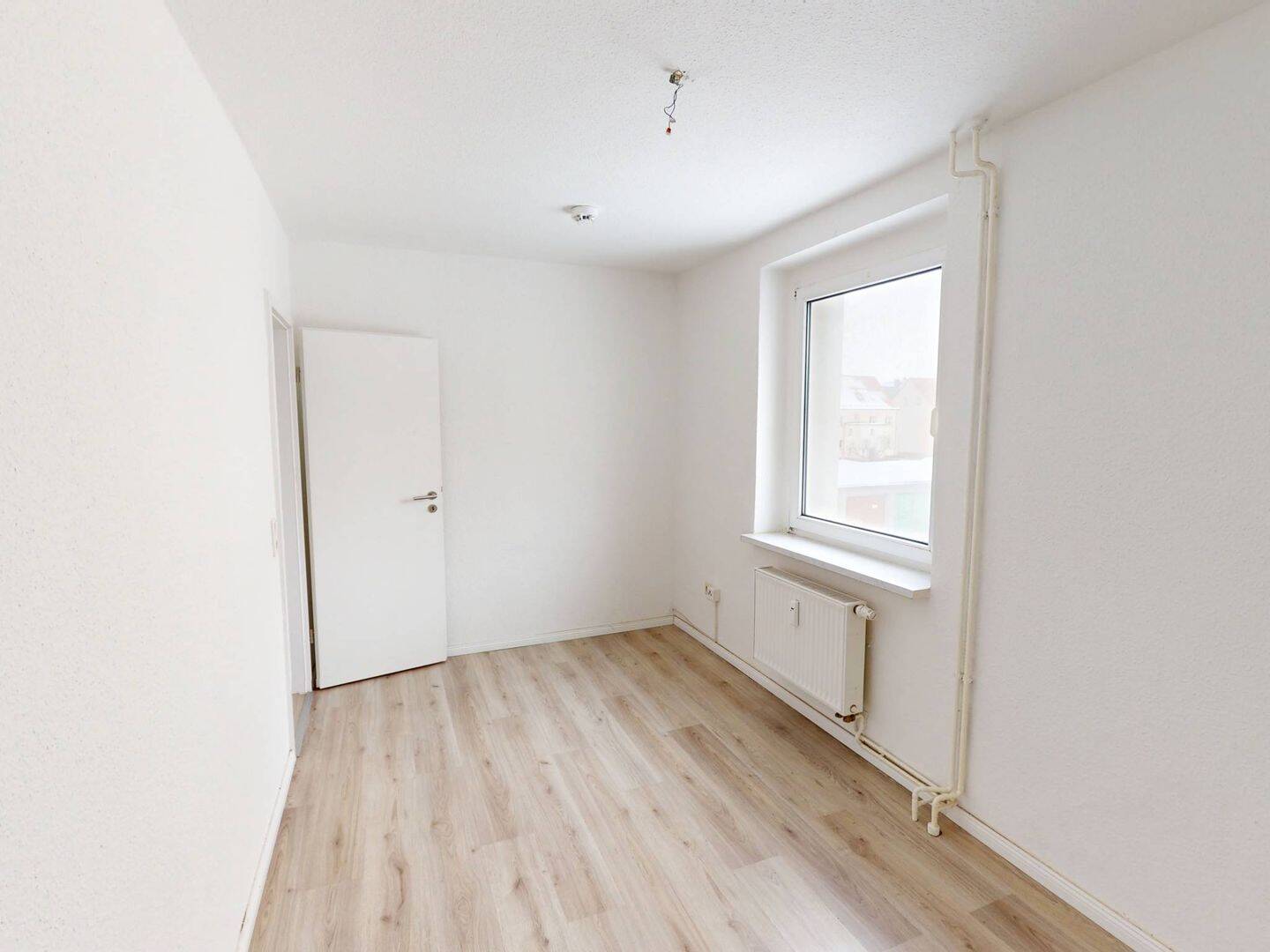Ihr neues Wohlfühlzuhause: Helle 3-Zimmer-Wohnung mit Wannenbad – Wittenberg – Vorschaubild 7