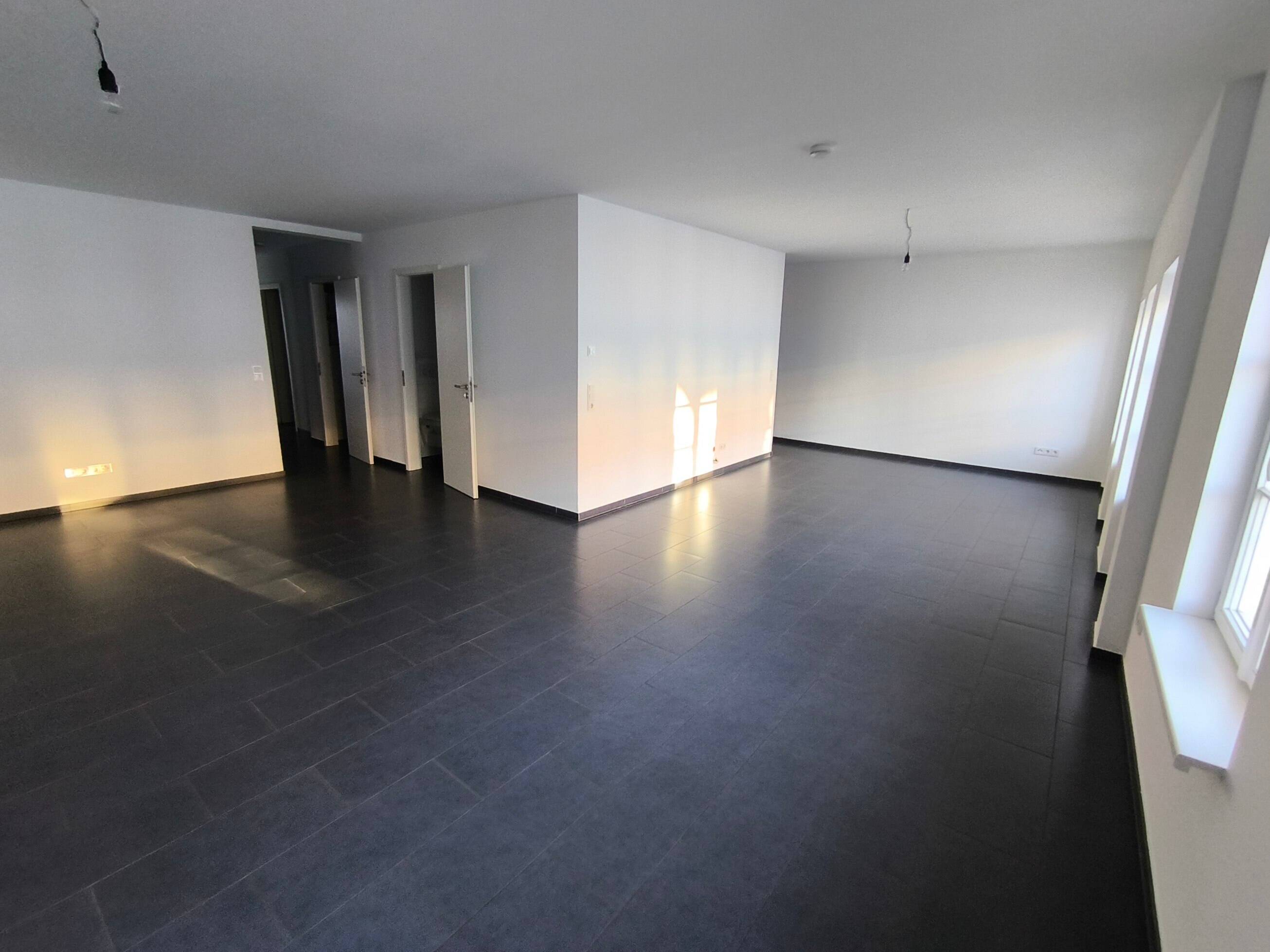 Sanierter Altbau! Loftartige Wohnung direkt am St. Johanner Markt – Saarbrücken – Vorschaubild 3