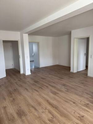 Neu renovierte 3-Zimmer Wohnung in Fürth