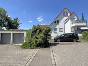 Lichtdurchflutete Maisonette-Wohnung in Stuttgart-Sommerrain - nur 2 Min. Fußweg zur U-Bahn – 70374 Stuttgart – Vorschaubild 3