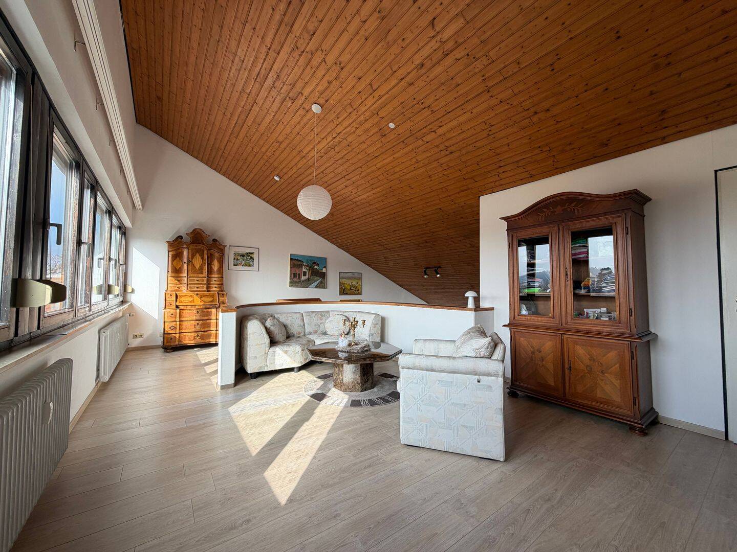 Penthouse-Maisonette mit Galerie, Kamin & Südterrasse – Großzügiges Wohnen in bester Lage von Regensburg – Regensburg – Vorschaubild 6