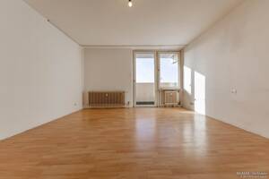 Verwandeln Sie Potenzial in Ihr Traumzuhause - 3 Zimmer im "Langen Johann" – 91056 Erlangen – Vorschaubild 2