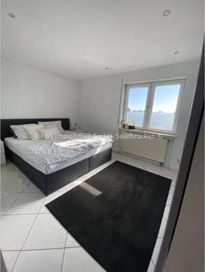 Lichtdurchflutete 2ZKB Mietwohnung mit Einbauküche und Balkon in Uchtelfangen – 66557 Illingen – Vorschaubild 3