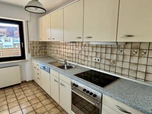 Freigestellte 3-Zi-Wohnung mit großem Balkon, großem Keller und Garage – 49082 Osnabrück – Vorschaubild 4