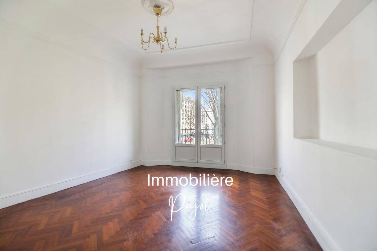 Appartement 3 pièces 82 m² · à Marseille 8ème Arrondissement · 82 m² · 1 153 €/mois