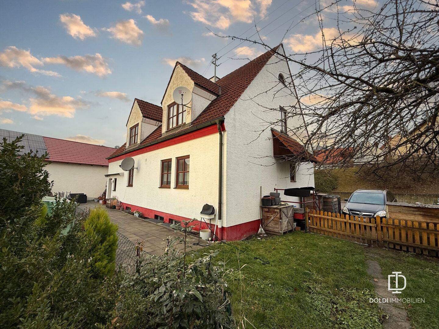 Vielseitig nutzbares Zweifamilienhaus in guter Lage – Münster – Vorschaubild 2
