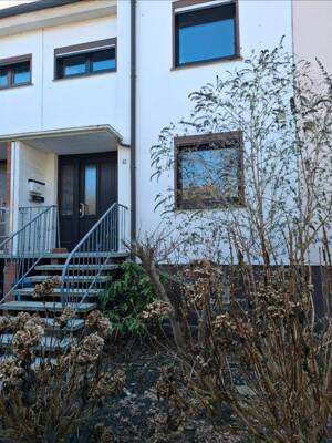 Gepflegtes Mittelreihenhaus in Mittelshuchting