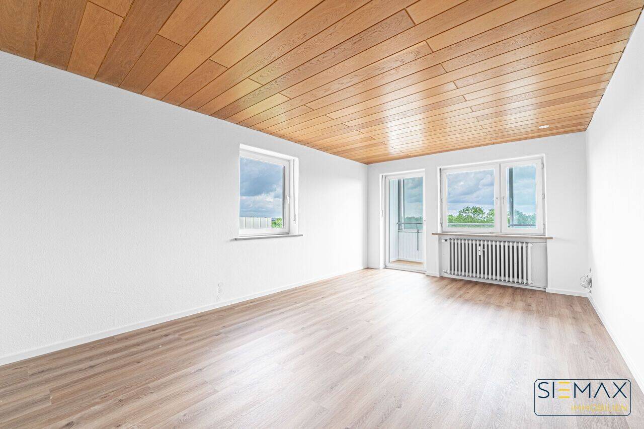 Familienglück auf ca. 98 m² - großzügige 4-Zimmer-Wohnung, barrierearm & bezugsfrei – Augsburg – Bild 1 von 9