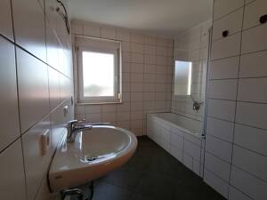 Perfekte 3-Zi.-DG-Whg. für Singles oder einem Paar !!! – 90768 Fürth – Vorschaubild 5