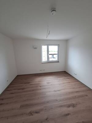 *NEUBAU* Exklusive 4-Zimmer-Wohnungen mit Balkon und Aufzug im 1. bis 4. Obergeschoss in 90763 Fürth – 90763 Fürth – Vorschaubild 7