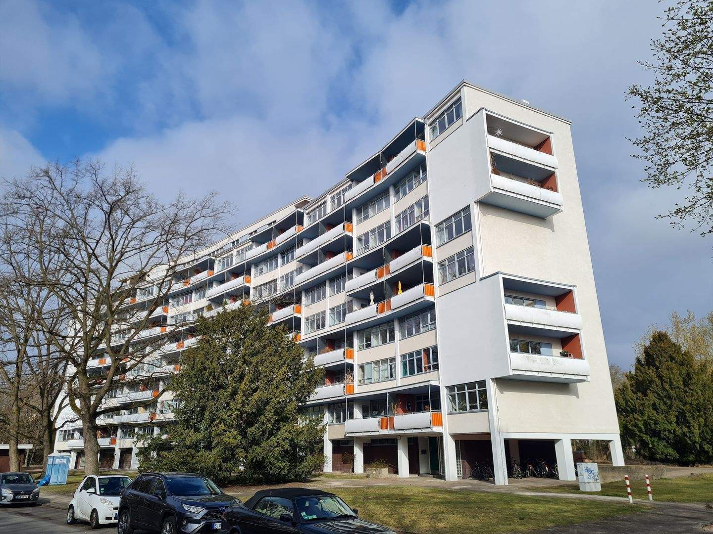 SONNIGER Tiergarten*Gropius Bau* Bauhaus vom Feinsten*Sonnenbalkon mitten im Tiergarten! *Platz-und Raumwunder*LIFT ins 4. Obergeschoss – Berlin – Vorschaubild 7