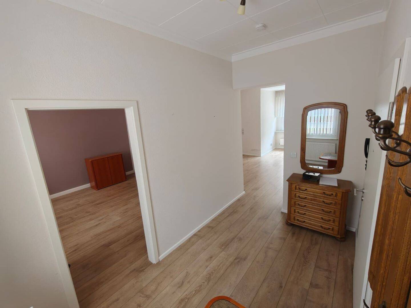Zentrale, barrierearme 3-Zimmerwohung, optional mit Garage – Duisburg – Vorschaubild 6