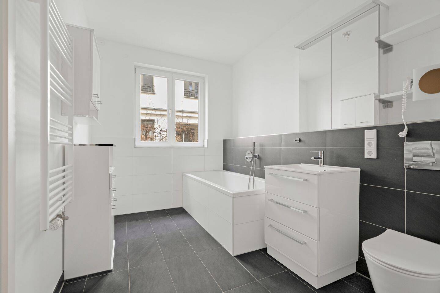 Ihr Rückzugsort am Wilhelmsruher See - Moderne 2-Zimmer-Wohnung mit Tiefgarage – Berlin – Vorschaubild 8