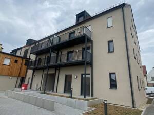Erstbezug zum 01.10.2026: Stilvoll möblierte 2-ZW im Herzen von Plattling – 94447 Plattling – Vorschaubild 9