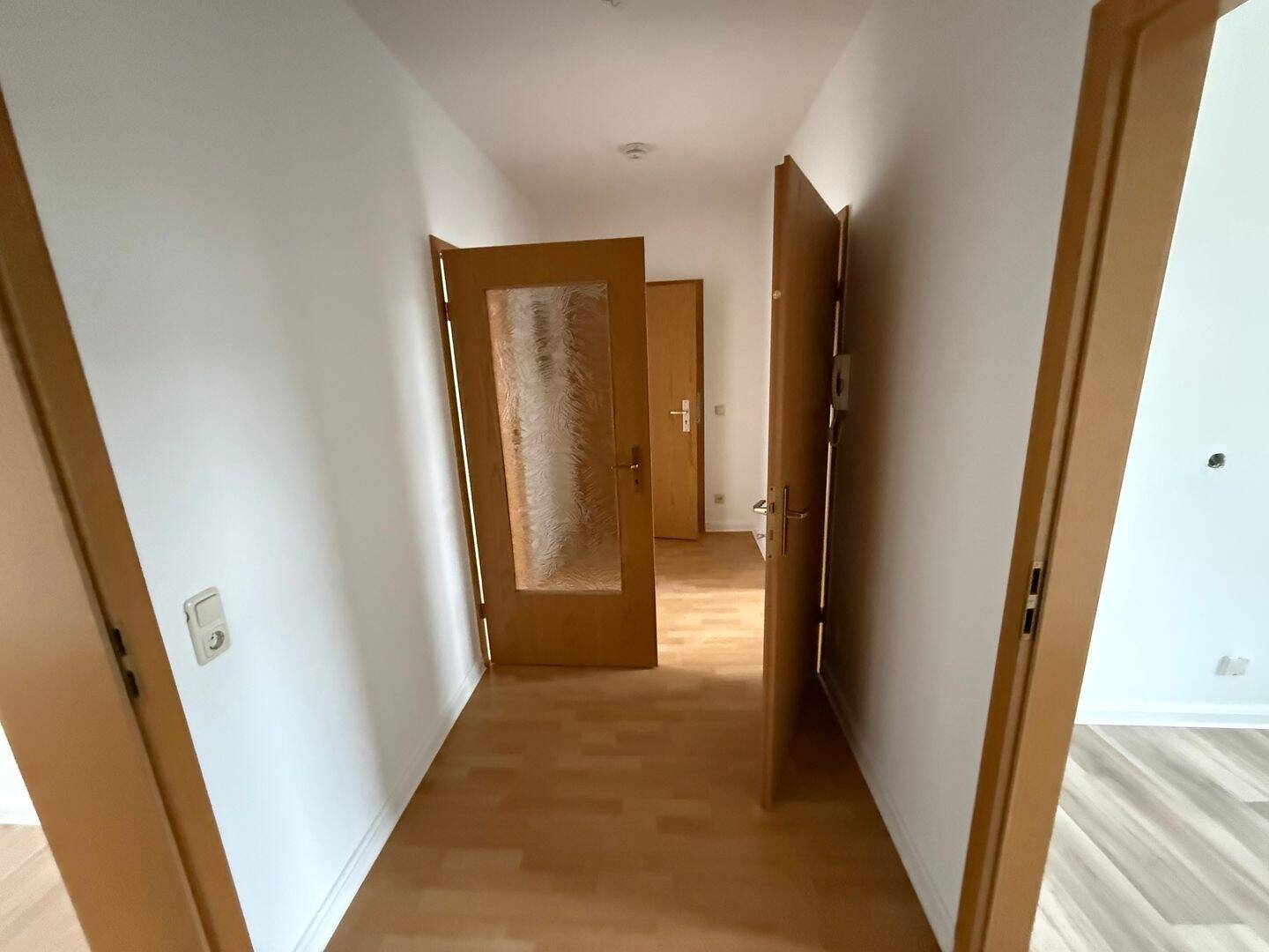 Helle 3-Raum Wohnung im Zentrum von Chemnitz – Chemnitz – Vorschaubild 9