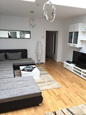 Stylische 2-Zimmer Wohnung in Düsseldorf-Heerdt – 40549 Düsseldorf – Vorschaubild 2