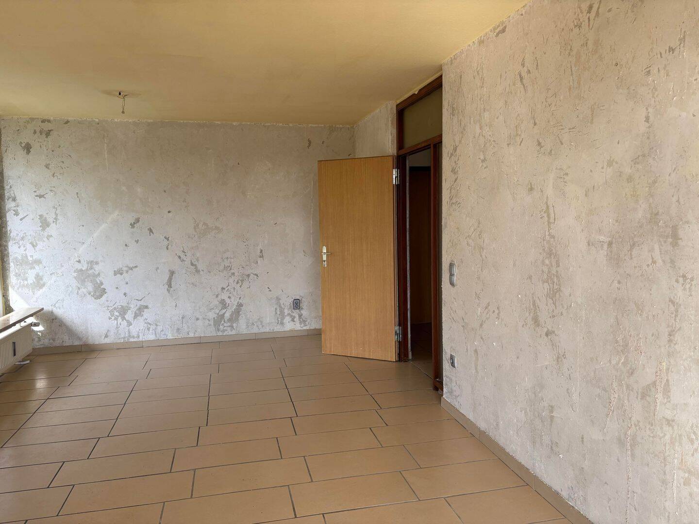 Raum für einen neuen Lebensabschnitt: Renovierungsbedürftige 3-Zimmer Wohnung in Krefeld - Uerdingen – Krefeld – Vorschaubild 7