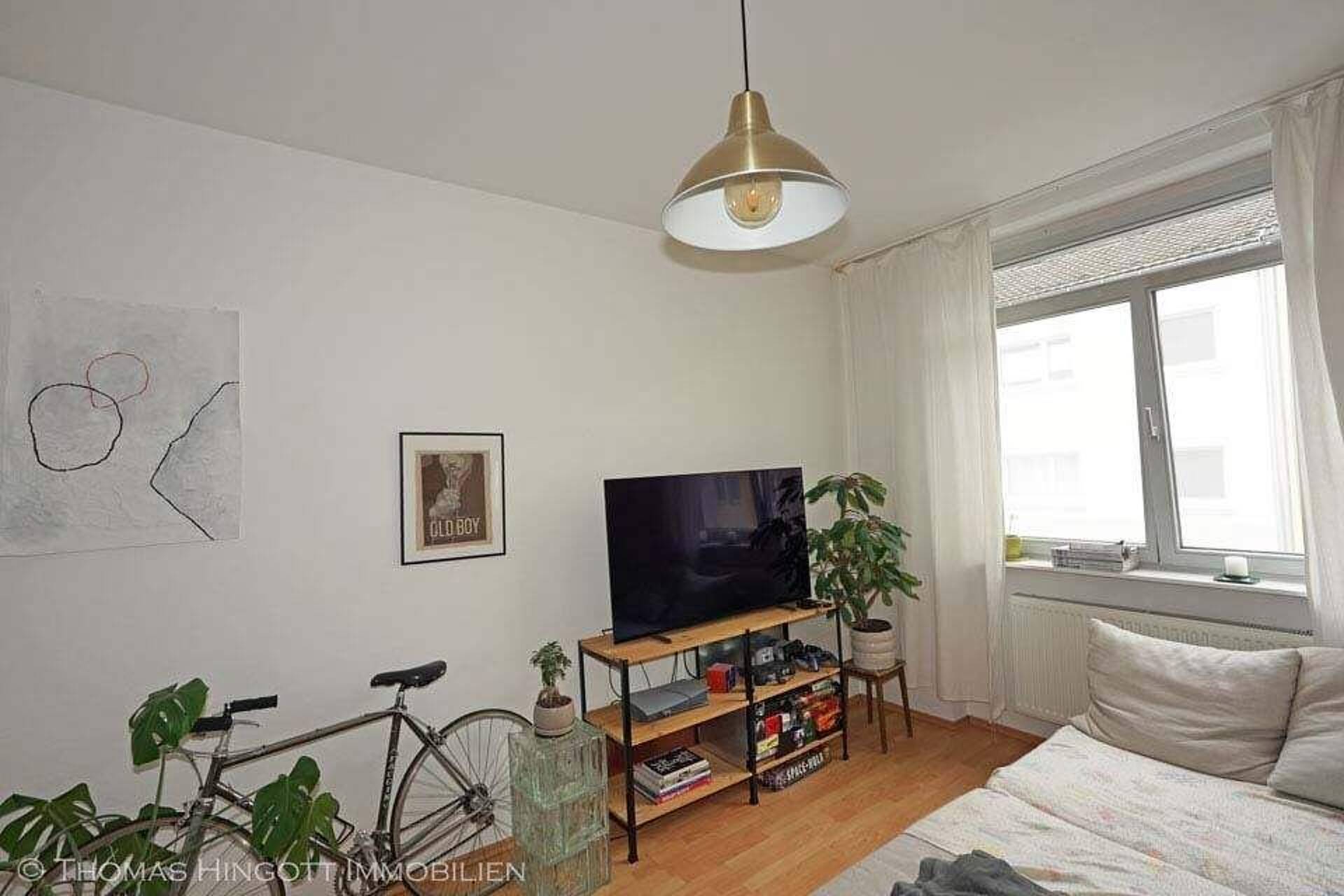 Etagenwohnung in 50937 Köln mit 58 m² kaufen