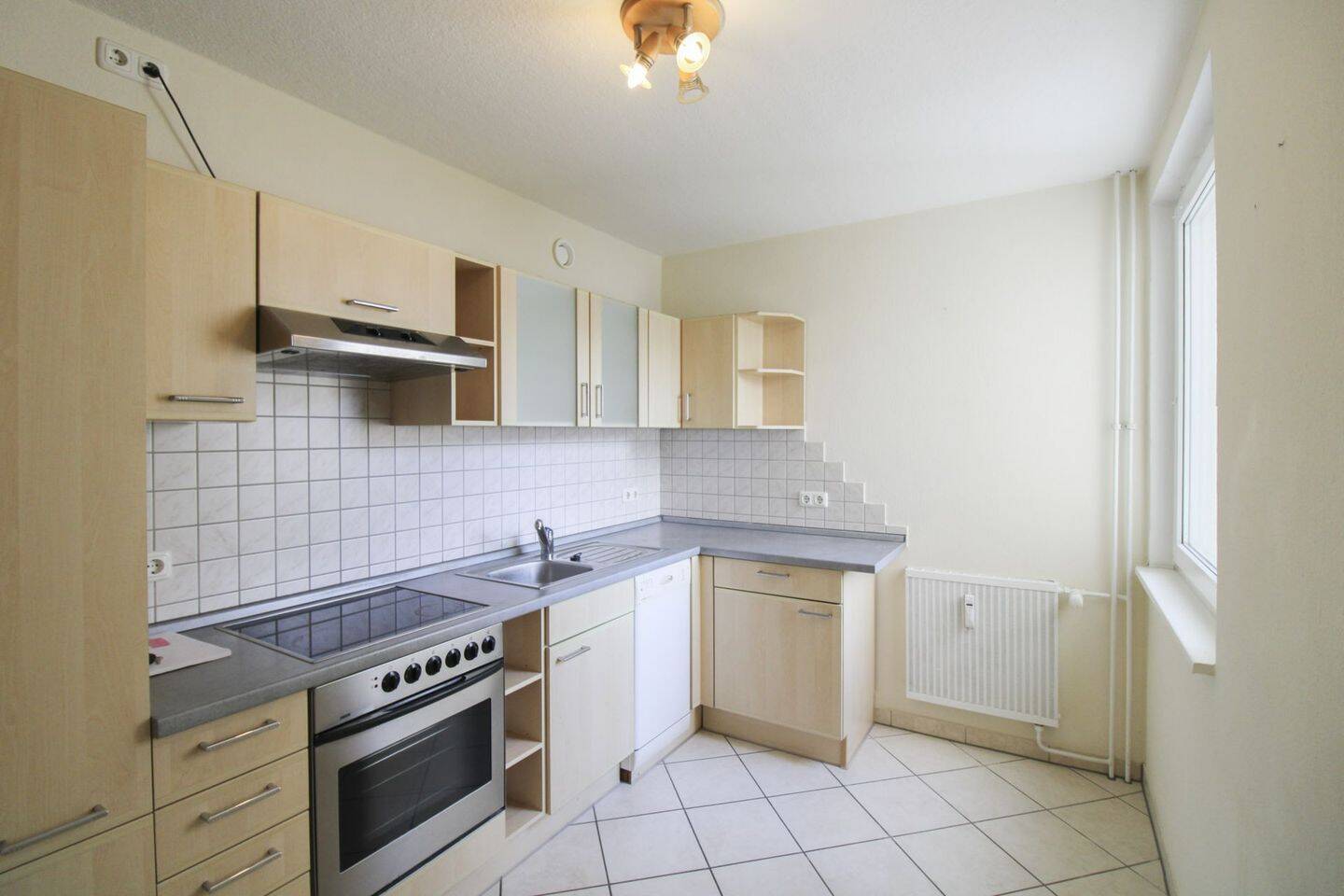 Attraktive 3-Zimmer-Wohnung mit Balkon und Garage in Westhagen – Wolfsburg – Vorschaubild 2