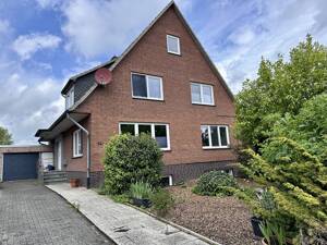 Attraktives Mehrfamilienhaus *saniert und gut vermietet* – 23556 Lübeck – Vorschaubild 1