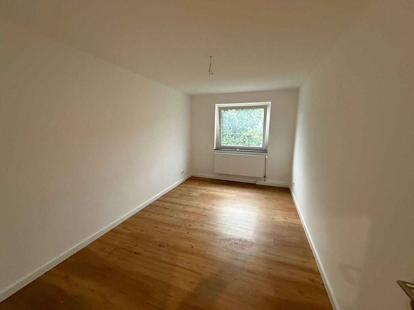 Frauen-WG-Zimmer 16m² in kernsanierter Wohnung