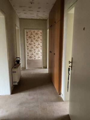 Ziehen Sie doch nach Bergerhausen - Attraktive Eigentumswohnung mit sonniger Loggia – Bauvereinstr. 7, 45136 Stadtbezirk II – Vorschaubild 3